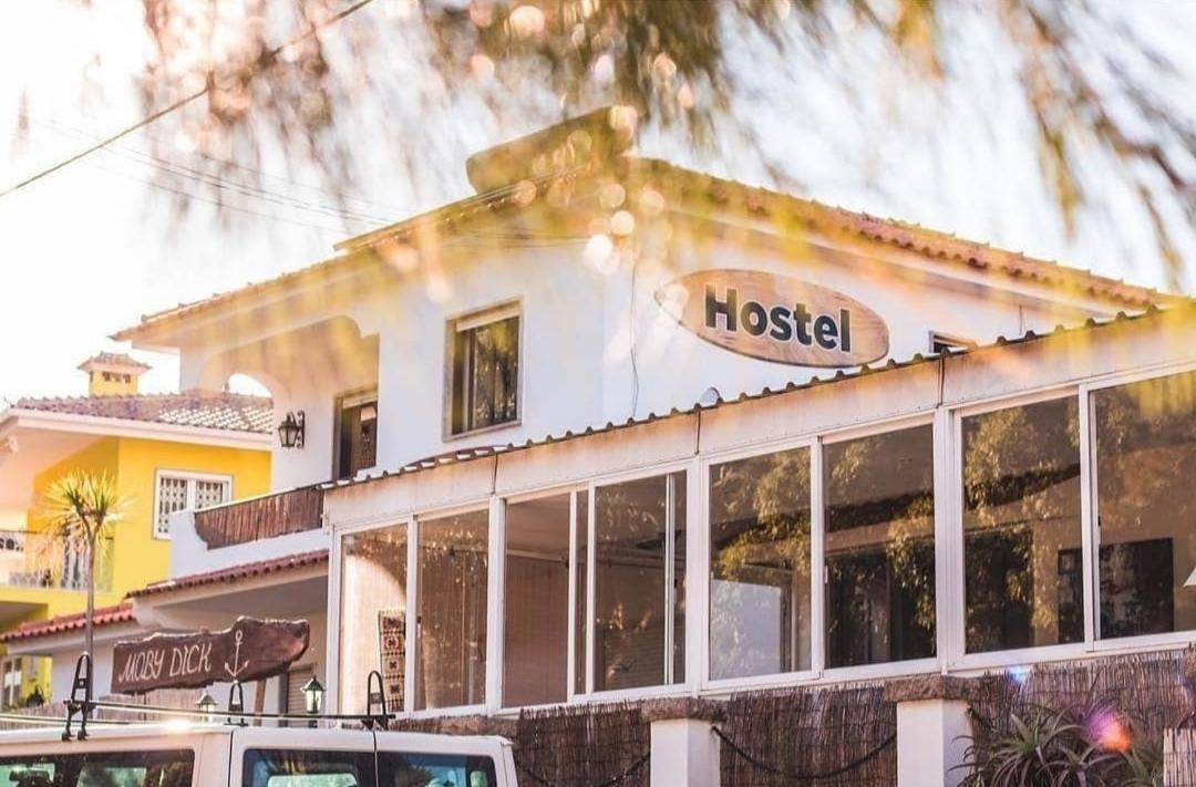 Moby Dick Lodge Malveira da Serra Bagian luar foto