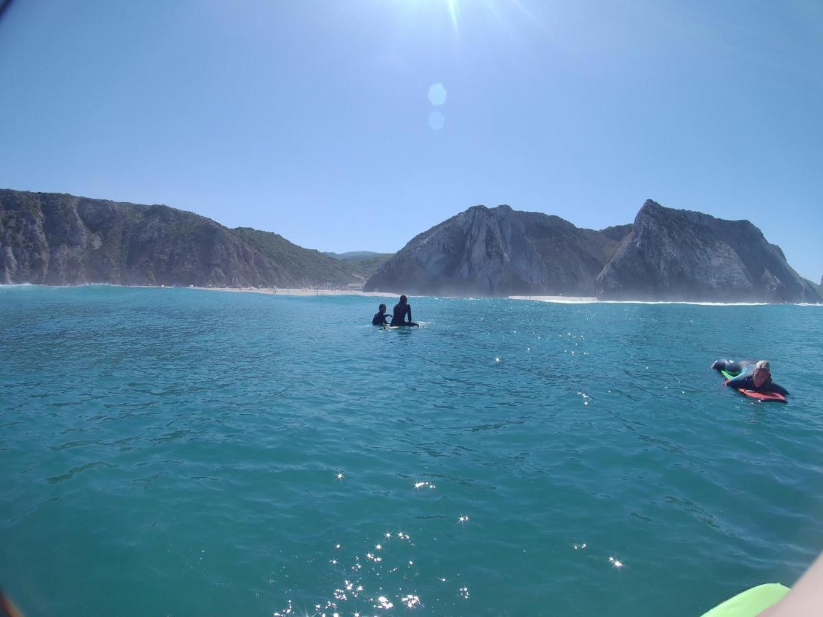 Moby Dick Lodge Malveira da Serra Bagian luar foto