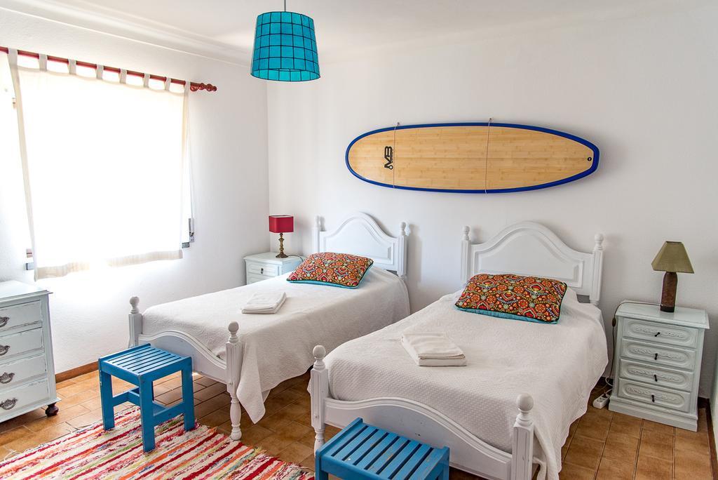 Moby Dick Lodge Malveira da Serra Bagian luar foto