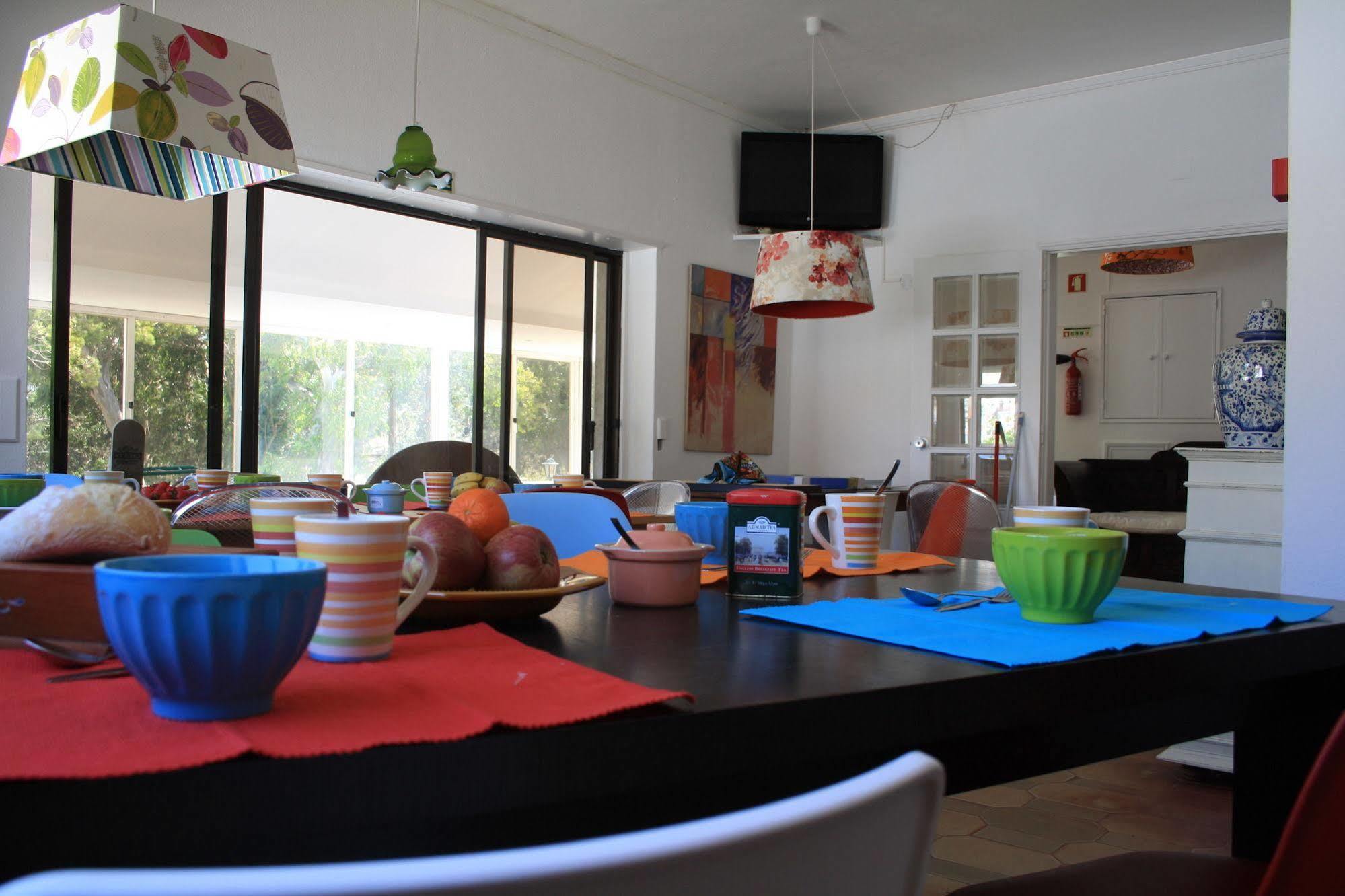 Moby Dick Lodge Malveira da Serra Bagian luar foto