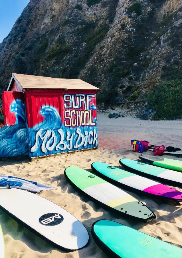 Moby Dick Lodge Malveira da Serra Bagian luar foto